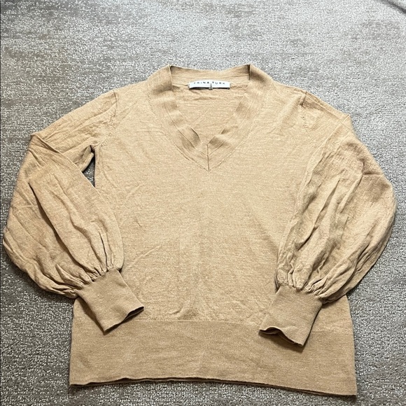 Trina Turk Sweaters - Trina Turk Merino Wool V-Neck Tan Sweater Size XS